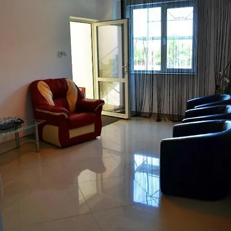 Villa Pensiunea Meridian *